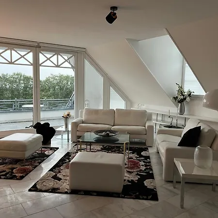 Wohnen De Lux - Direkt Am Golfplatz Apartment Stromberg  Exterior photo